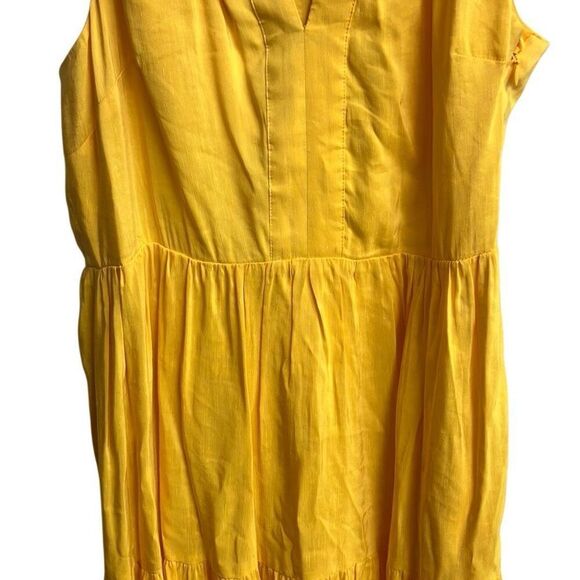 495. Antonio Melani sun yellow v neck Linen blend maxi dress size 4 - Picture 4 of 10